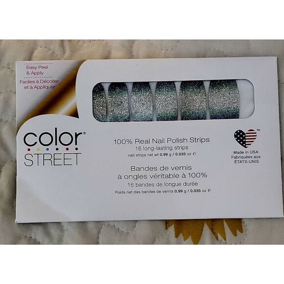 NEW 'RETIRED ' COLOR STREET NAIL POLISH STRIPS - Picture 1 of 3